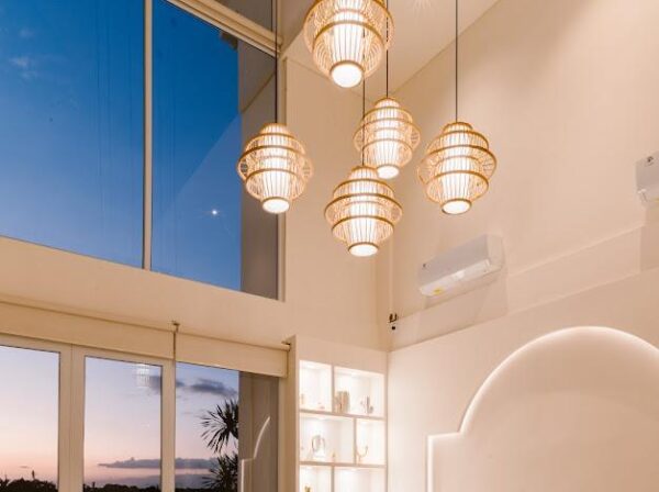 For Sale – Modern 3-Bedroom Villa Steps from Cemagi Beach - House Renting