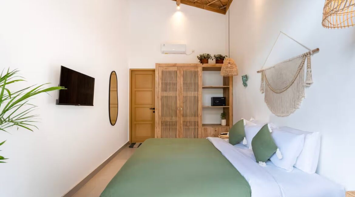For Sale - Stylish 2BR Bamboo Villa Near Berawa Beach - House Renting