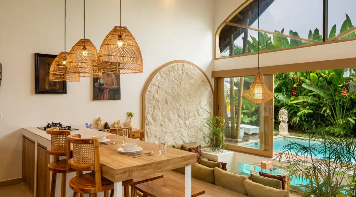 For Sale - Stylish 2BR Bamboo Villa Near Berawa Beach - House Renting