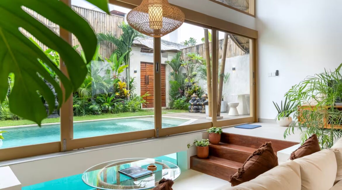 For Sale - Stylish 2BR Bamboo Villa Near Berawa Beach - House Renting