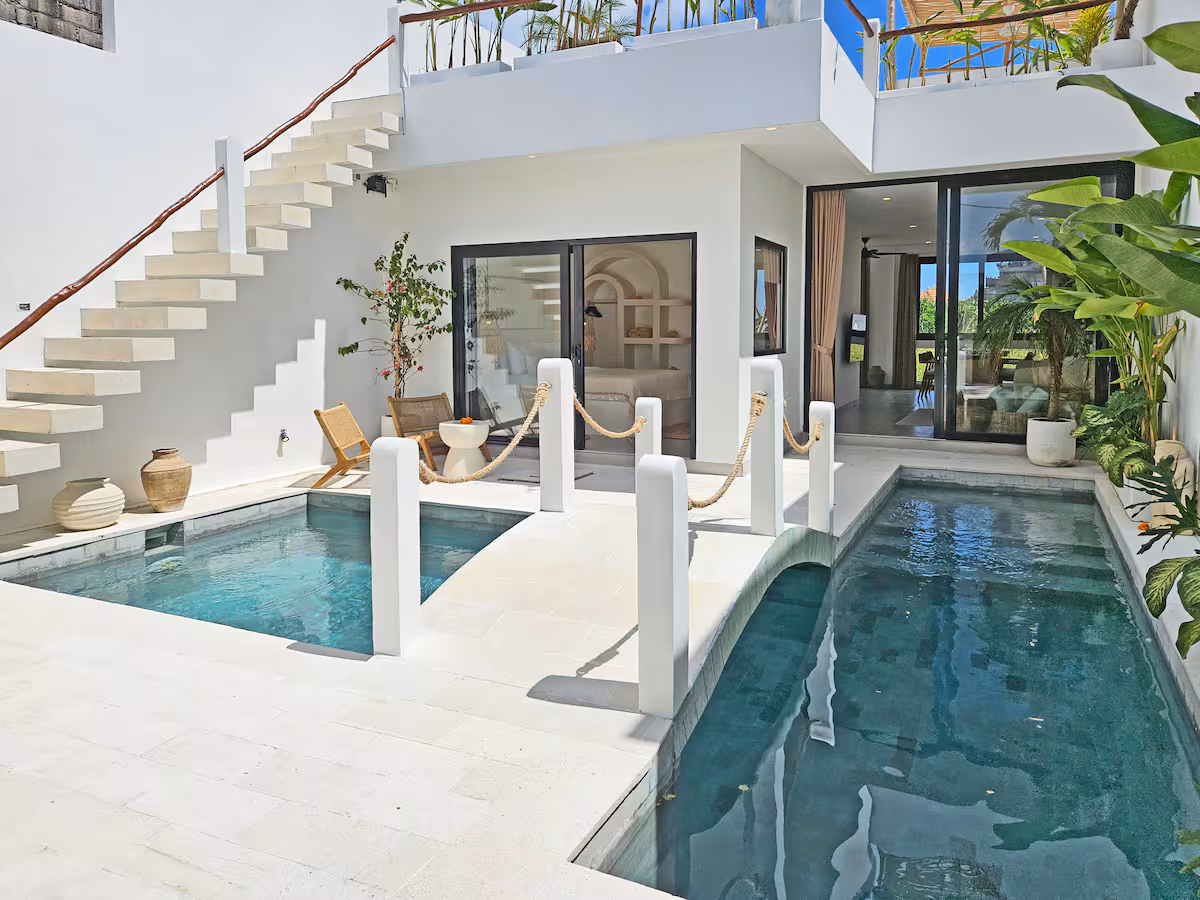 Romance Villa Photos (20)